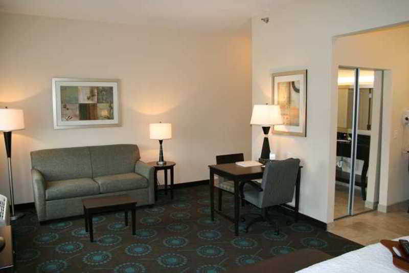 סיינט קלאוד Hampton Inn And Suites St. Cloud חדר תמונה